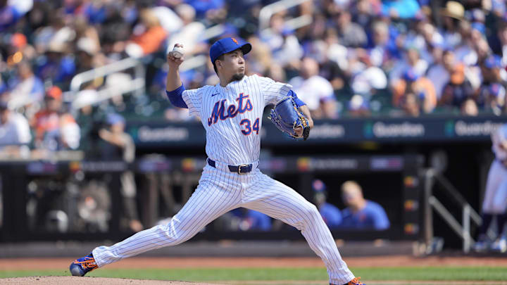 Aug 31, 2025; New York City, New York, USA; New York Mets pitcher Kodai Senga (34) delivers a pitch against the Miami Marlins during the second inning at Citi Field. Mandatory Credit: Gregory Fisher-Imagn Images Aug 31, 2025; New York City, New York, USA; New York Mets pitcher Kodai Senga (34) delivers a pitch against the Miami Marlins during the second inning at Citi Field. Mandatory Credit: Gregory Fisher-Imagn Images