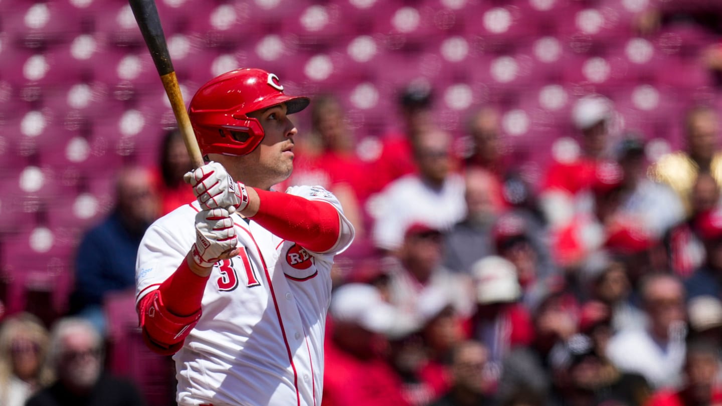 Nathaniel Lowe Creating 'Good' Problem For Reds with Hot Start to Season