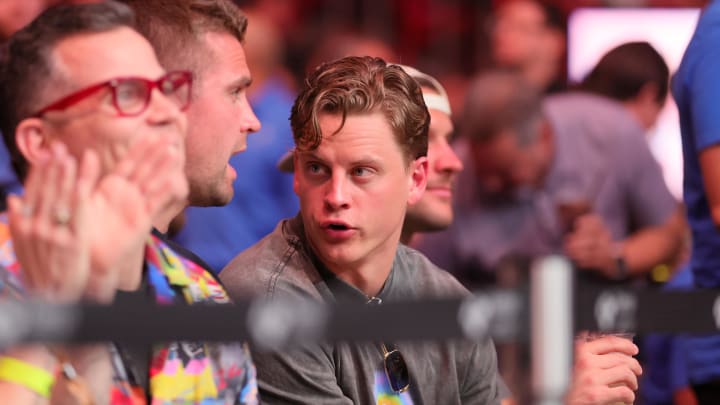 Mar 9, 2024; Miami, Florida, USA; Cincinnati Bengals quarterback Joe Burrow watches the fight between Jack Della Maddalena and Gilbert Burns during UFC 299 at Kayesa Center. Mandatory Credit: Sam Navarro-USA TODAY Sports Mar 9, 2024; Miami, Florida, USA; Cincinnati Bengals quarterback Joe Burrow watches the fight between Jack Della Maddalena and Gilbert Burns during UFC 299 at Kayesa Center. Mandatory Credit: Sam Navarro-USA TODAY Sports