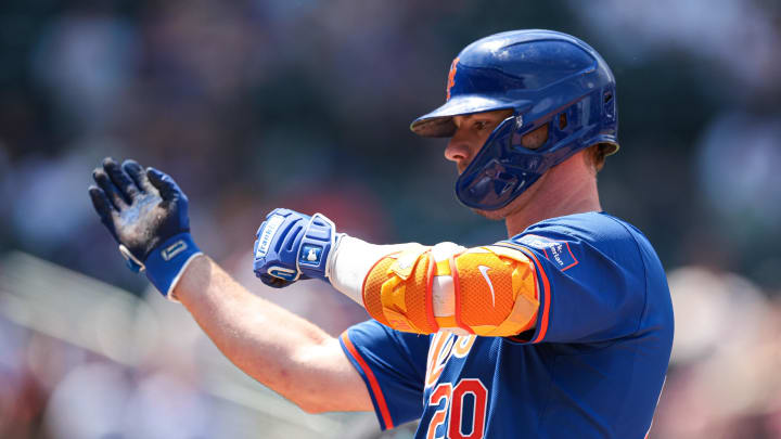 Jun 2, 2024; New York City, New York, USA;  New York Mets first baseman Pete Alonso (20) reacts after hitting an RBI single during the third inning against the Arizona Diamondbacks at Citi Field.