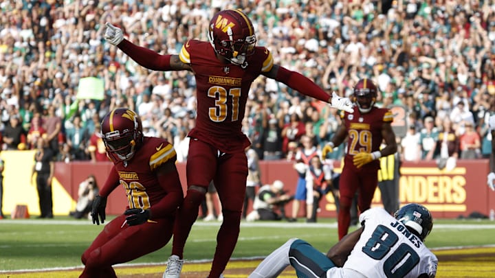 Oct 29, 2023; Landover, Maryland, USA; Philadelphia Eagles wide receiver Julio Jones (80) catches a