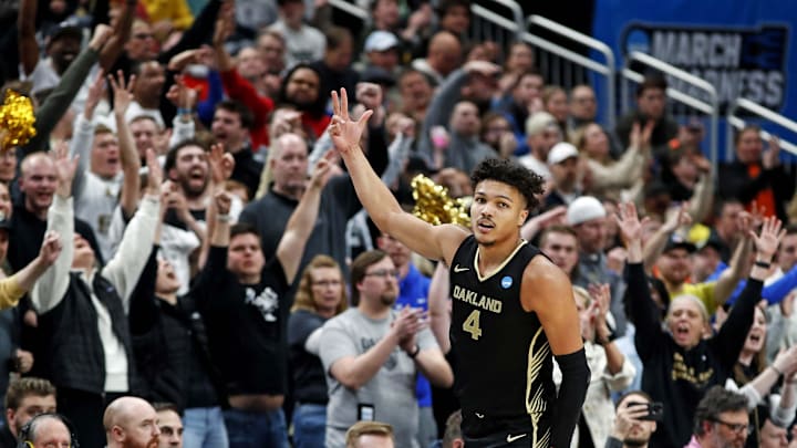 Mar 23, 2024; Pittsburgh, PA, USA; Oakland Golden Grizzlies forward Trey Townsend (4) celebrates
