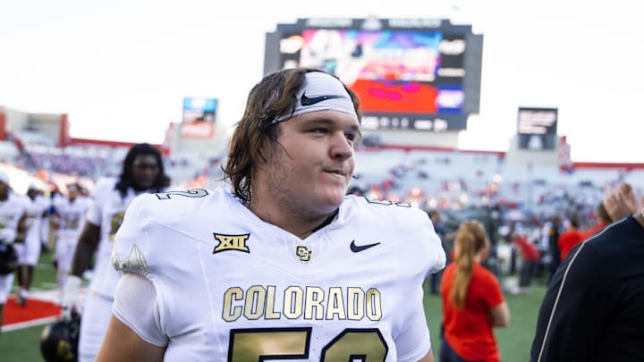 Colorado Buffalos offensive lineman Cash Cleveland (52) against the Arizona Wildcats at Arizona Stadium. Colorado Buffalos offensive lineman Cash Cleveland (52) against the Arizona Wildcats at Arizona Stadium.