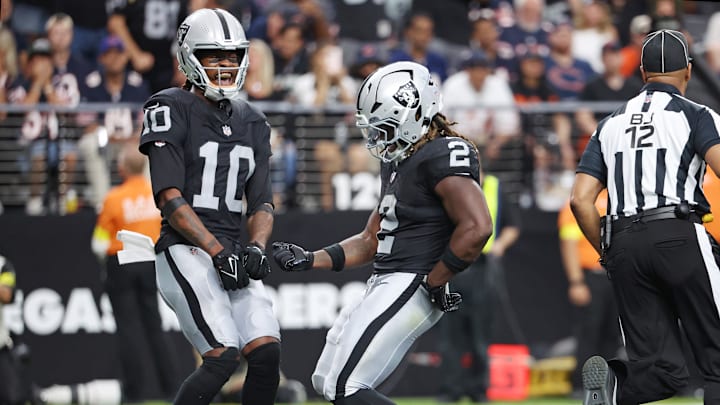 Chicago Bears v Las Vegas Raiders