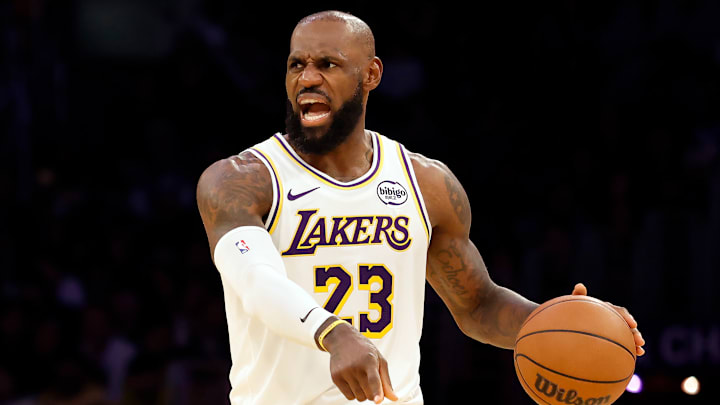 LeBron James tiene en sus manos su futuro en la NBA LeBron James tiene en sus manos su futuro en la NBA