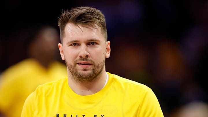 Utah Jazz v Los Angeles Lakers
