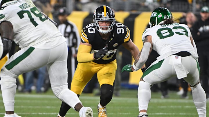 Oct 20, 2024; Pittsburgh, Pennsylvania, USA; Pittsburgh Steelers linebacker T.J. Watt (90) pass rushes against the New York Jets during the fourth quarter at Acrisure Stadium. Mandatory Credit: Barry Reeger-Imagn Images