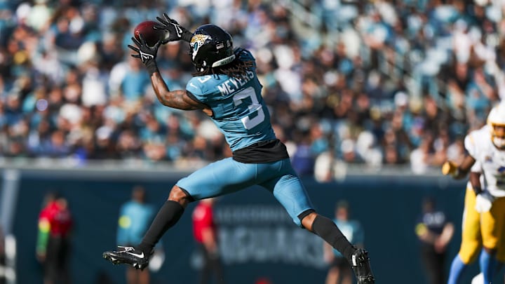 Nov 16, 2025; Jacksonville, Florida, USA; Jacksonville Jaguars wide receiver Jakobi Meyers (3) catches a pass against the Los Angeles Chargers during the third quarter at EverBank Stadium. Mandatory Credit: Nathan Ray Seebeck-Imagn Images