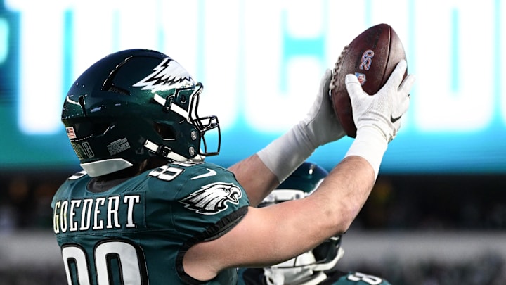Jan 11, 2026; Philadelphia, PA, USA; Philadelphia Eagles tight end Dallas Goedert (88) celebrates after scoring a touchdown against the San Francisco 49ers during the first quarter in an NFC Wild Card Round game at Lincoln Financial Field. Mandatory Credit: Eric Hartline-Imagn Images