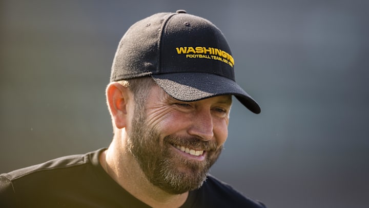 Jul 30, 2021; Richmond, VA, USA; Washington Football Team offensive coordinator Scott Turner looks on during training camp at Bon Secours Washington Football Team Training Center. Mandatory Credit: Scott Taetsch-Imagn Images Jul 30, 2021; Richmond, VA, USA; Washington Football Team offensive coordinator Scott Turner looks on during training camp at Bon Secours Washington Football Team Training Center. Mandatory Credit: Scott Taetsch-Imagn Images
