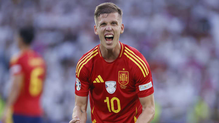Dani Olmo est ravi pour le Barça.