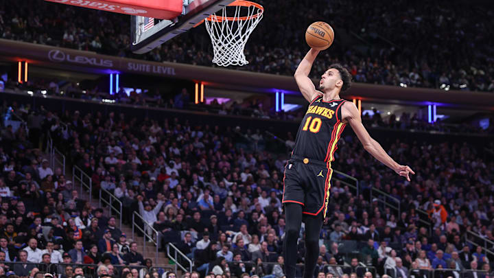 Feb 12, 2025; New York, New York, USA; Atlanta Hawks forward Zaccharie Risacher (10) goes up for a dunk in the third quarter in the third quarter against the New York Knicks at Madison Square Garden. Mandatory Credit: Wendell Cruz-Imagn Images Feb 12, 2025; New York, New York, USA; Atlanta Hawks forward Zaccharie Risacher (10) goes up for a dunk in the third quarter in the third quarter against the New York Knicks at Madison Square Garden. Mandatory Credit: Wendell Cruz-Imagn Images