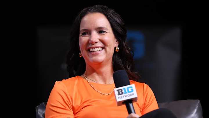 Oct 2, 2024; Rosemont, IL, USA; Illinois head coach Shauna Green during the 2024 Big Ten Womenís Basketball media day at Donald E. Stephens Convention Center. Mandatory Credit: Melissa Tamez-Imagn Images