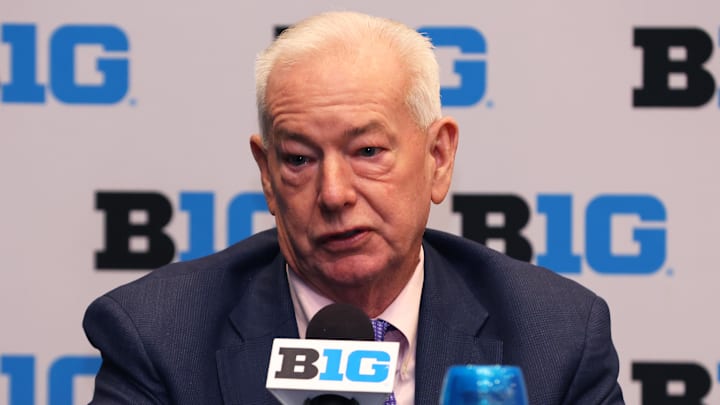 Oct 2, 2024; Rosemont, IL, USA; Northwestern head coach Joe McKeown speaks at the podium during the 2024 Big Ten Women's Basketball Media Day at Donald E. Stephens Convention Center. Mandatory Credit: Melissa Tamez-Imagn Images