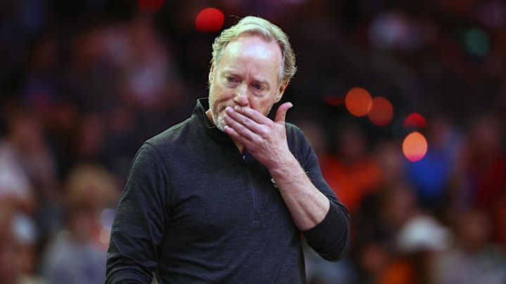 Phoenix Suns head coach Mike Budenholzer reacts during the second half against the Oklahoma City Thunder. Phoenix Suns head coach Mike Budenholzer reacts during the second half against the Oklahoma City Thunder.