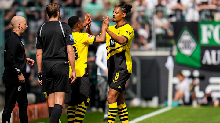 Borussia Mönchengladbach v Borussia Dortmund - Bundesliga