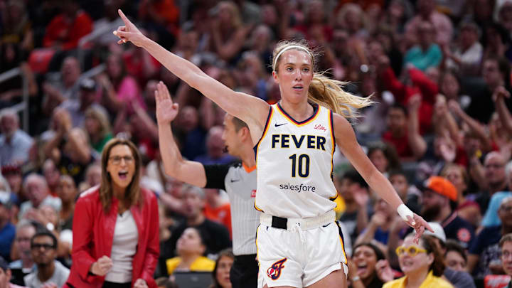 Jul 15, 2025; Boston, Massachusetts, USA; Indiana Fever guard Lexie Hull (10) reacts after her three point basket against the Connecticut Sun in the first quarter at TD Garden. Mandatory Credit: David Butler II-Imagn Images