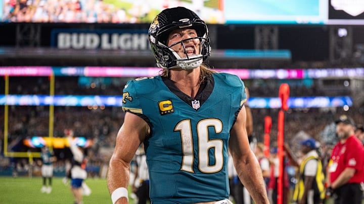 Jacksonville Jaguars quarterback Trevor Lawrence (16) celebrates his touchdown in the third quarter during a Monday Night NFL football game at EverBank Stadium, Monday, Oct. 6, 2025, in Jacksonville, Fla. [Doug EngleFlorida Times-Union]
