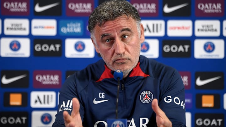 Christophe Galtier en conférence de presse avec le PSG.