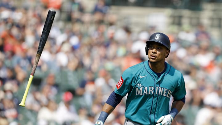 Seattle Mariners second baseman Jorge Polanco (7) hits a home run in the ninth inning against the Detroit Tigers at Comerica Park on July 13. Seattle Mariners second baseman Jorge Polanco (7) hits a home run in the ninth inning against the Detroit Tigers at Comerica Park on July 13.