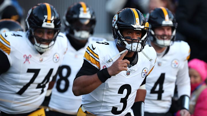 Pittsburgh Steelers v Baltimore Ravens