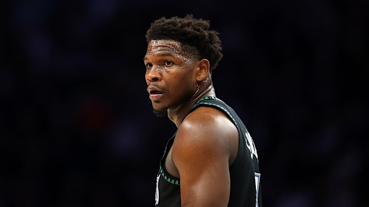 Los Angeles Clippers v Minnesota Timberwolves