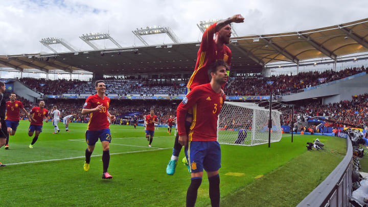 Spain v Czech Republic - Group D: UEFA Euro 2016
