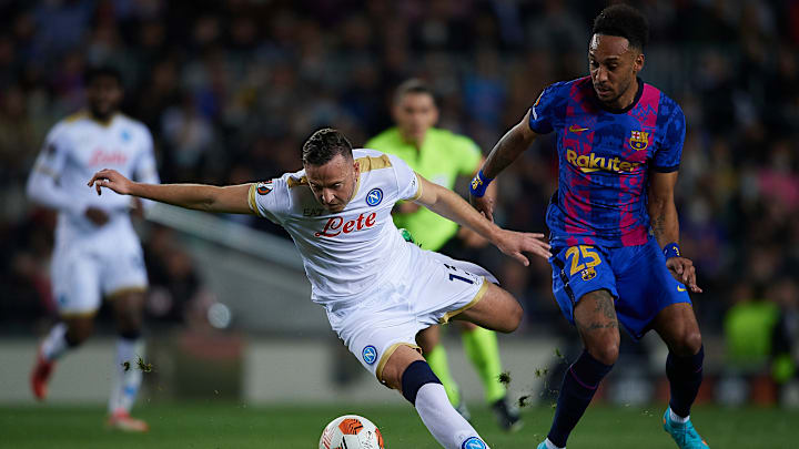 Pierre-Emerick Aubameyang und Barça stehen in Neapel ordentlich unter Druck.