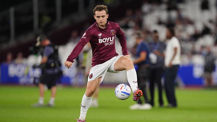 West Ham United v Wrexham - Sky Bet Championship - London Stadium