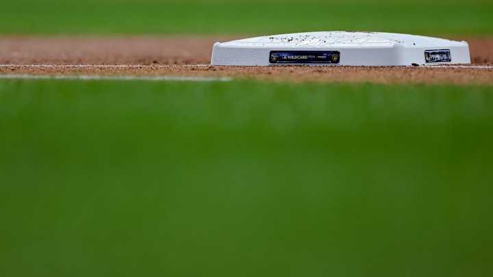 Wild Card Series - Arizona Diamondbacks v Milwaukee Brewers - Game One