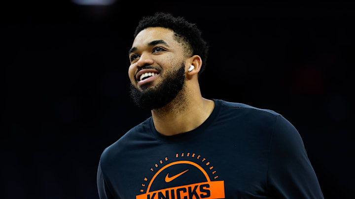 Jan 14, 2026; Sacramento, California, USA; New York Knicks center Karl-Anthony Towns (32) smiles before the game against the Sacramento Kings at Golden 1 Center. Mandatory Credit: Sergio Estrada-Imagn Images