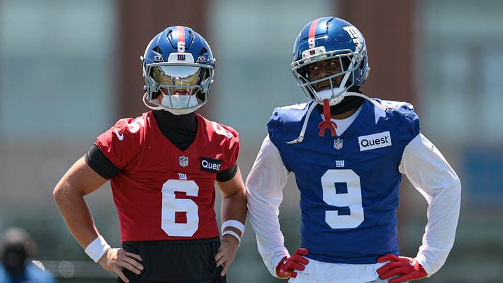 Jun 3, 2026; East Rutherford, NJ, USA; New York Giants quarterback Jaxson Dart (6) and wide receiver Isaiah Likely (9) talk during organized team activities at Quest Diagnostics Training Center. Jun 3, 2026; East Rutherford, NJ, USA; New York Giants quarterback Jaxson Dart (6) and wide receiver Isaiah Likely (9) talk during organized team activities at Quest Diagnostics Training Center.