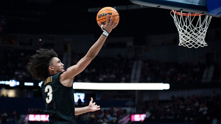 Vanderbilt guard Tyler Tanner (3) lays in a two-pointer against Florida during their semifinal game of the 2026 SEC Men’s Basketball Tournament at Bridgestone Arena in Nashville, Tenn., Saturday, March 14, 2026.