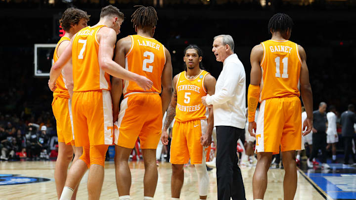 Tennessee v Houston
