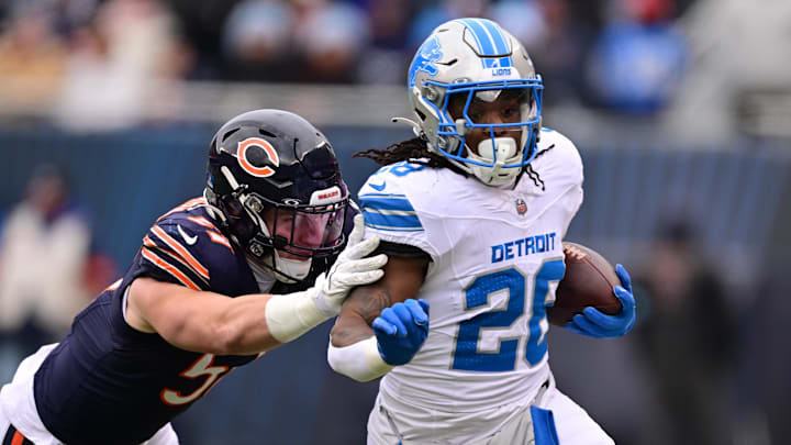 Bears linebacker Jack Sanborn attempts to make a tackle on Jahmyr Gibbs. Bears linebacker Jack Sanborn attempts to make a tackle on Jahmyr Gibbs.