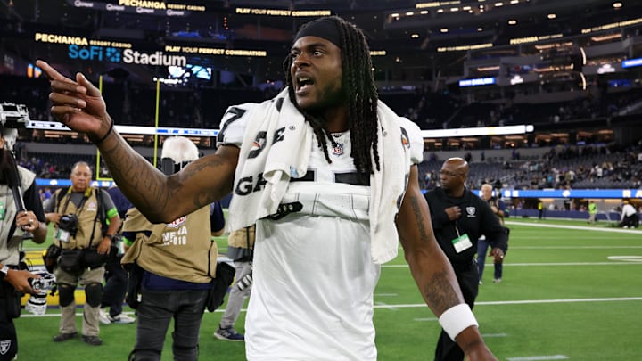 Aug 19, 2023; Inglewood, California, USA; Las Vegas Raiders wide receiver Davante Adams (17) walks back to the locker room after an NFL preseason football game against the Los Angeles Rams at SoFi Stadium. Mandatory Credit: Kiyoshi Mio-Imagn Images Aug 19, 2023; Inglewood, California, USA; Las Vegas Raiders wide receiver Davante Adams (17) walks back to the locker room after an NFL preseason football game against the Los Angeles Rams at SoFi Stadium. Mandatory Credit: Kiyoshi Mio-Imagn Images