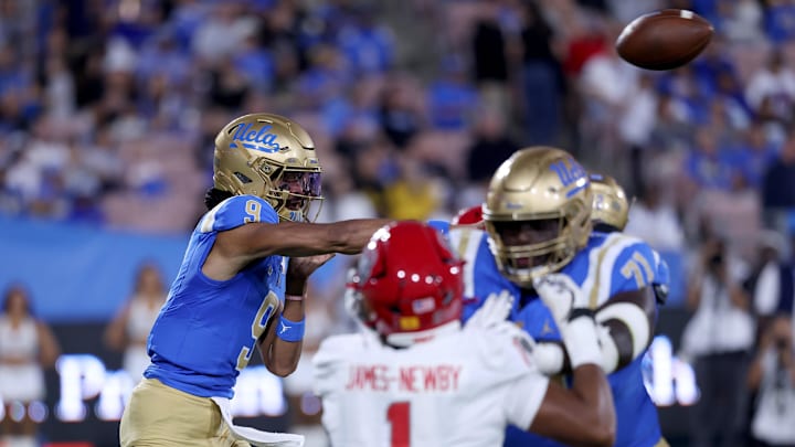 Sep 12, 2025; Pasadena, California, USA; UCLA Bruins quarterback Nico Iamaleava (9) passes the ball during the first quarter against the New Mexico Lobos at Rose Bowl. Mandatory Credit: Kiyoshi Mio-Imagn Images Sep 12, 2025; Pasadena, California, USA; UCLA Bruins quarterback Nico Iamaleava (9) passes the ball during the first quarter against the New Mexico Lobos at Rose Bowl. Mandatory Credit: Kiyoshi Mio-Imagn Images