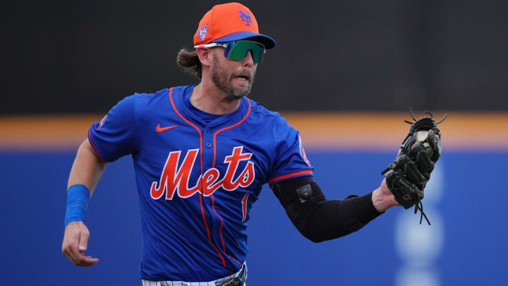 Mar 24, 2024; Port St. Lucie, Florida, USA;  New York Mets second baseman Jeff McNeil (1) runs down