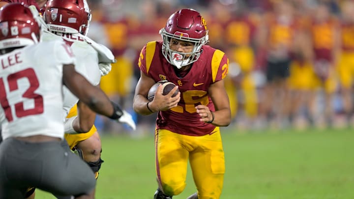 Travis Dye, USC Football, USC Trojans