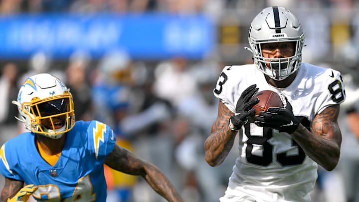 Las Vegas Raiders tight end Darren Waller.