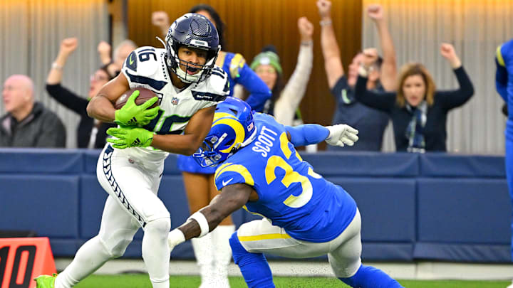 Dec 4, 2022; Inglewood, California, USA;  Seattle Seahawks wide receiver Tyler Lockett (16) breaks