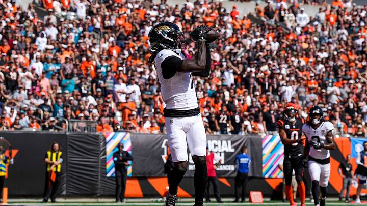 Jacksonville Jaguars wide receiver Brian Thomas Jr. (7) catches a pass for a touchdown in the second quarter of the NFL Week 4 game between the Cincinnati Bengals and the Jacksonville Jaguars at Paycor Stadium in Cincinnati on Sunday, Oct. 4, 2026.