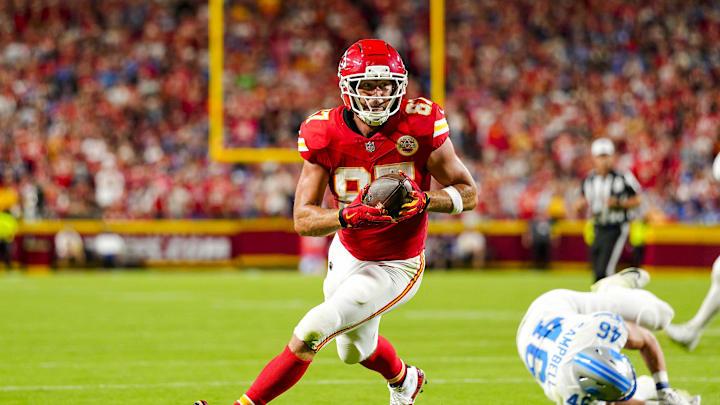 Oct 12, 2025; Kansas City, Missouri, USA; Kansas City Chiefs tight end Travis Kelce (87) runs with the ball during the first half against the Detroit Lions at GEHA Field at Arrowhead Stadium. Mandatory Credit: Jay Biggerstaff-Imagn Images Oct 12, 2025; Kansas City, Missouri, USA; Kansas City Chiefs tight end Travis Kelce (87) runs with the ball during the first half against the Detroit Lions at GEHA Field at Arrowhead Stadium. Mandatory Credit: Jay Biggerstaff-Imagn Images