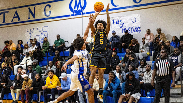 Starkville’s Jaden Tate (5) shoots the ball during a high school boys basketball game between Murrah and Starkville at Murrah High School in Jackson, Miss., on Friday, Jan. 16, 2026. Starkville defeated Murrah 44-41.
