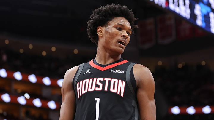 Jan 15, 2026; Houston, Texas, USA; Houston Rockets guard Amen Thompson (1) reacts after a play during the second quarter against the Oklahoma City Thunder at Toyota Center. Mandatory Credit: Troy Taormina-Imagn Images Jan 15, 2026; Houston, Texas, USA; Houston Rockets guard Amen Thompson (1) reacts after a play during the second quarter against the Oklahoma City Thunder at Toyota Center. Mandatory Credit: Troy Taormina-Imagn Images