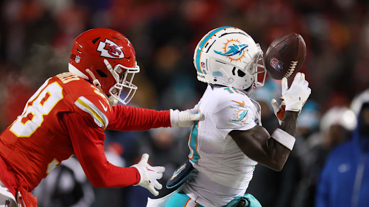 AFC Wild Card Playoffs - Miami Dolphins v Kansas City Chiefs