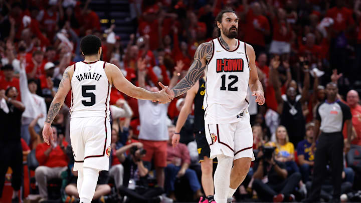 The Houston Rockets must retain Steven Adams 