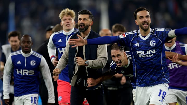 Der FC Schalke 04 hat gegen Fürth den nächsten Sieg eingefahren Der FC Schalke 04 hat gegen Fürth den nächsten Sieg eingefahren