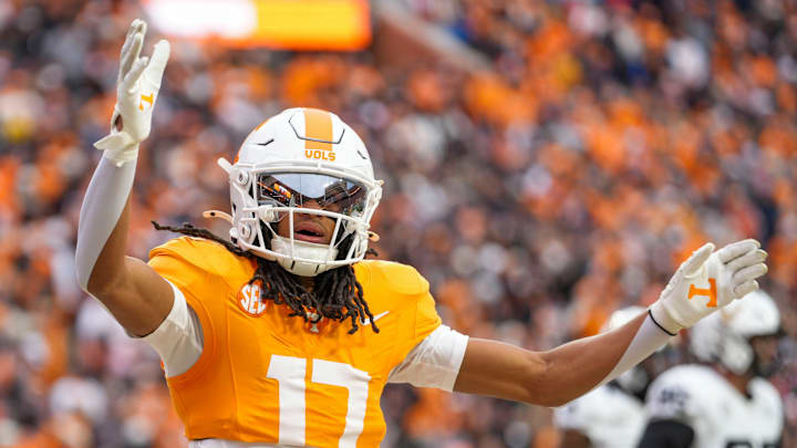 Tennessee wide receiver Chris Brazzell II (17) blows a kiss to the crowd after scoring a touchdown 