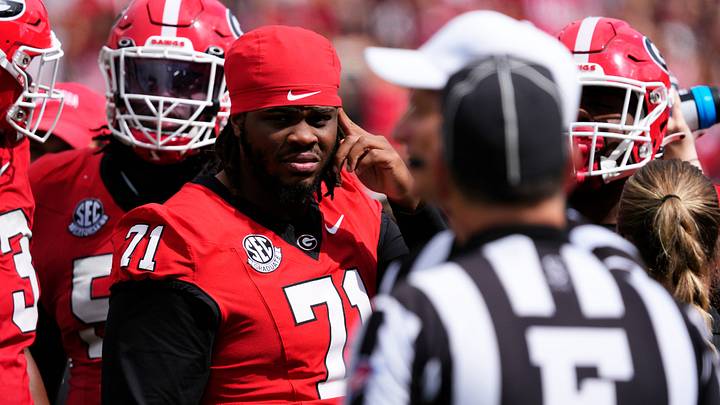 Georgia offensive lineman Earnest Greene III (71) in the huddle during the second half of a NCAA college football game against Kentucky in Athens, Ga., on Saturday, October 4, 2025. Georgia offensive lineman Earnest Greene III (71) in the huddle during the second half of a NCAA college football game against Kentucky in Athens, Ga., on Saturday, October 4, 2025.
